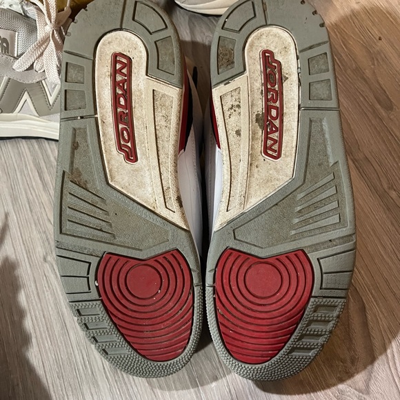 Jordan 3 fire red - Picture 3 of 3